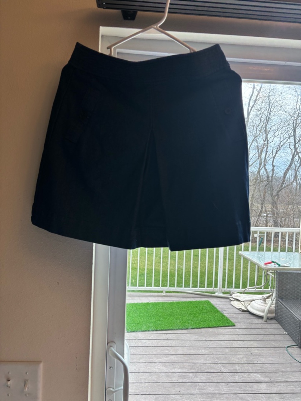 Loft Navy Skort with Front Pleat Sz.6